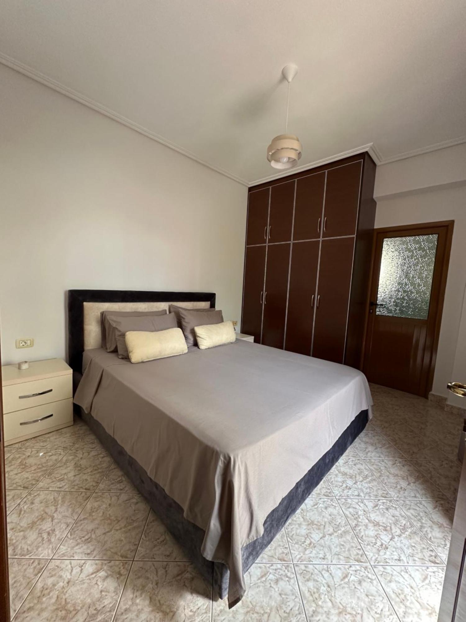 Seaside & Port Rooms-3 Min From Port! Sarandë