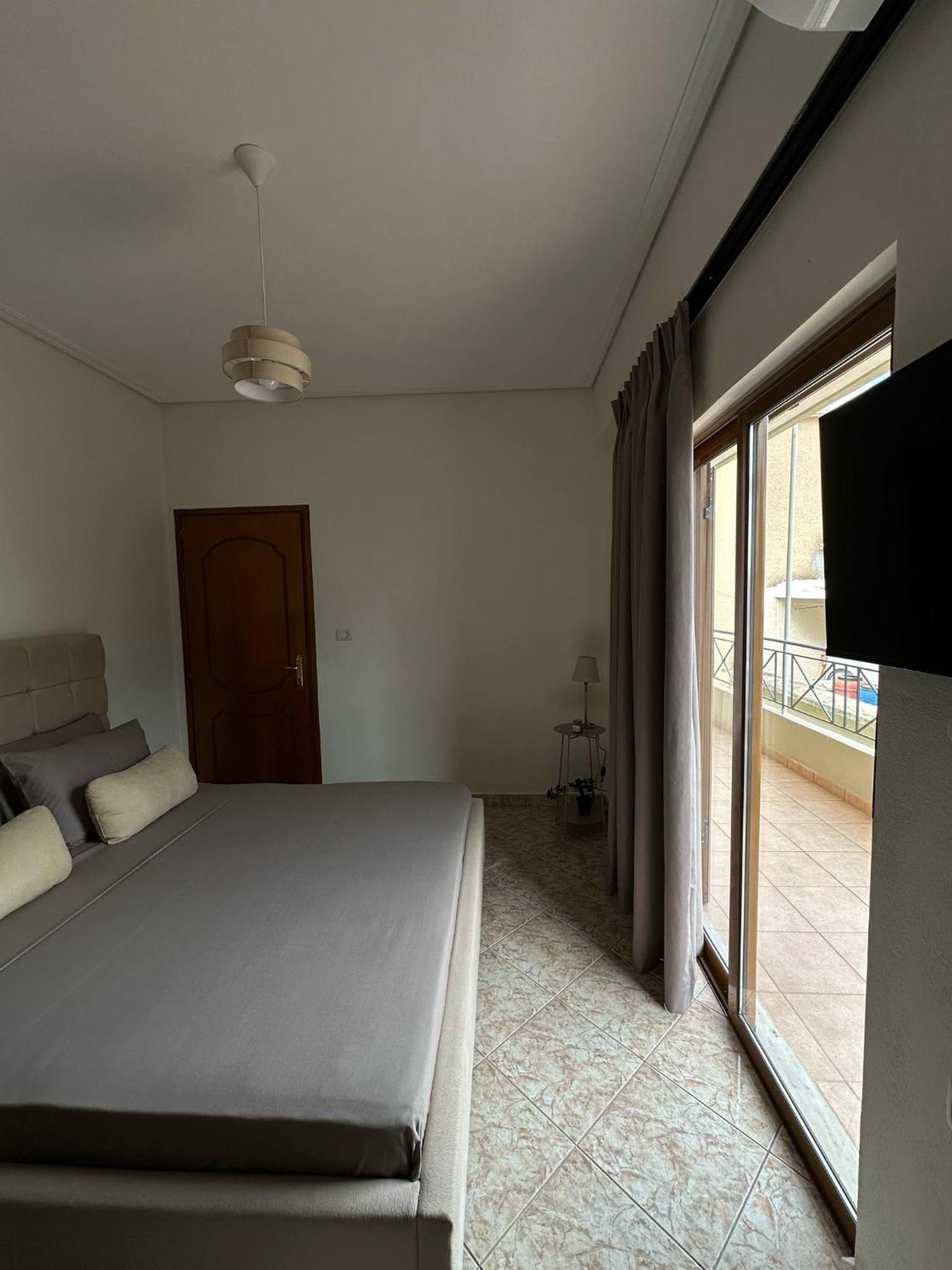 Casa de hóspedes Seaside & Port Rooms-3 Min From Port! Sarandë